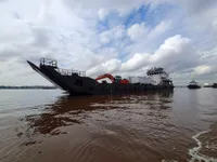 Landing Craft, Tank ရောင်းချရန်အတွက်