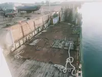 Landing Craft, Tank ရောင်းချရန်အတွက်