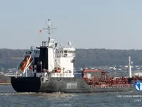 ဆီ/ဓာတ်ရည်သယ်သင်္ဘော ရောင်းချရန်အတွက်