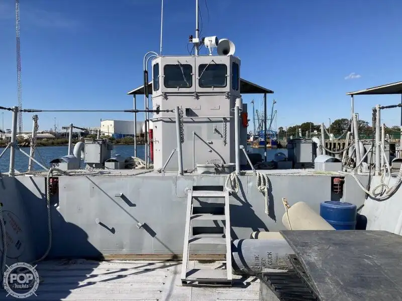 Landing Craft, Tank ရောင်းချရန်အတွက်