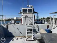 Landing Craft, Tank ရောင်းချရန်အတွက်