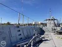 Landing Craft, Tank ရောင်းချရန်အတွက်