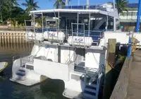 Catamaran ရောင်းရန်