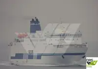 Ro-Ro ship ရောင်းရန်