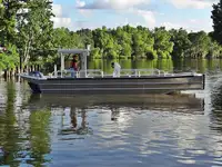 Landing Craft, Tank ရောင်းချရန်အတွက်