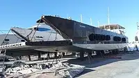 Landing Craft, Tank ရောင်းချရန်အတွက်