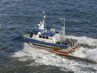 Catamaran ရောင်းရန်