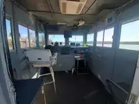 Landing Craft, Tank ရောင်းချရန်အတွက်