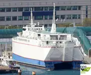 Ro-Ro ship ရောင်းရန်