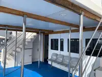 Catamaran ရောင်းရန်