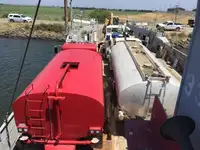 Landing Craft, Tank ရောင်းချရန်အတွက်