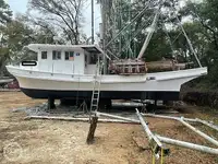 Trawler ရောင်းရန်