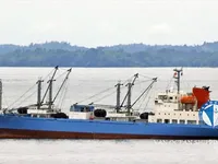 ရေခဲသိုလှောင်သင်္ဘော ရောင်းချရန်အတွက်