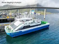 Ro-Ro ship ရောင်းရန်