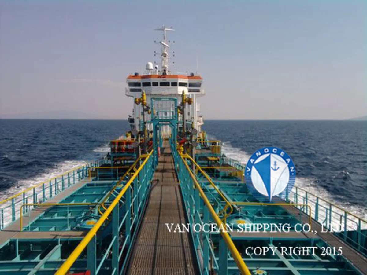 ဆီ/ဓာတ်ရည်သယ်သင်္ဘော ရောင်းချရန်အတွက်