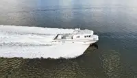 Catamaran ရောင်းရန်