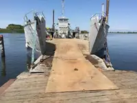 Landing Craft, Tank ရောင်းချရန်အတွက်
