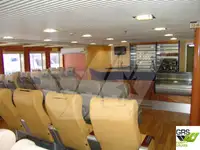 Ro-Ro ship ရောင်းရန်