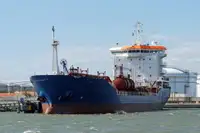 Oil/Chemical tanker ရောင်းရန်