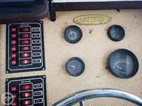 ငါးဖမ်းသင်္ဘော ရောင်းချရန်အတွက်