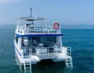 Catamaran ရောင်းရန်