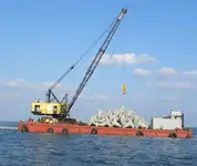 ကရိန်းသင်္ဘော ရောင်းချရန်အတွက်