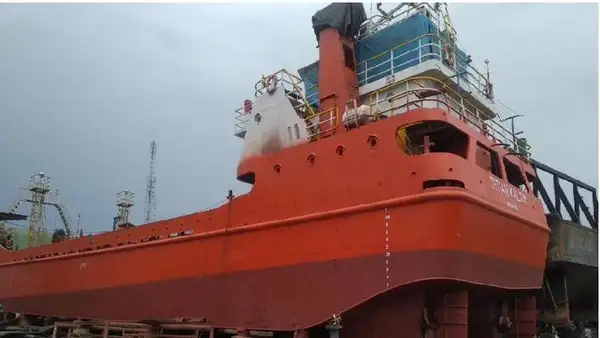 Oil/Chemical tanker for sale