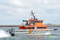 Catamaran ရောင်းရန်