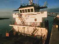 Landing Craft, Tank ရောင်းချရန်အတွက်