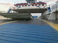 Ro-Ro ship ရောင်းရန်