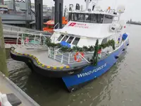 Catamaran ရောင်းရန်