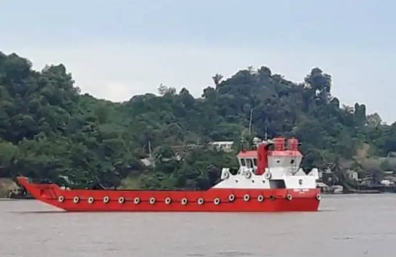Landing Craft, Tank ရောင်းချရန်အတွက်