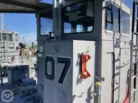 Landing Craft, Tank ရောင်းချရန်အတွက်