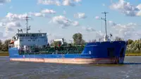 Oil/Chemical tanker ရောင်းရန်