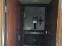 ထရော်လာသင်္ဘော ရောင်းချရန်အတွက်
