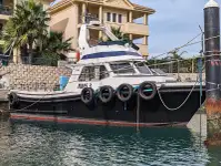 Trawler ရောင်းရန်