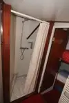 ခရုဇ်သင်္ဘော ရောင်းချရန်အတွက်