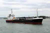 Oil/Chemical tanker ရောင်းရန်