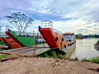 Landing Craft, Tank ရောင်းချရန်အတွက်