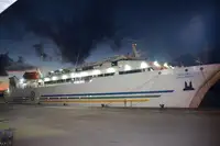 Ro-Ro ship ရောင်းရန်
