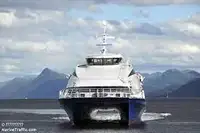 Catamaran ရောင်းရန်