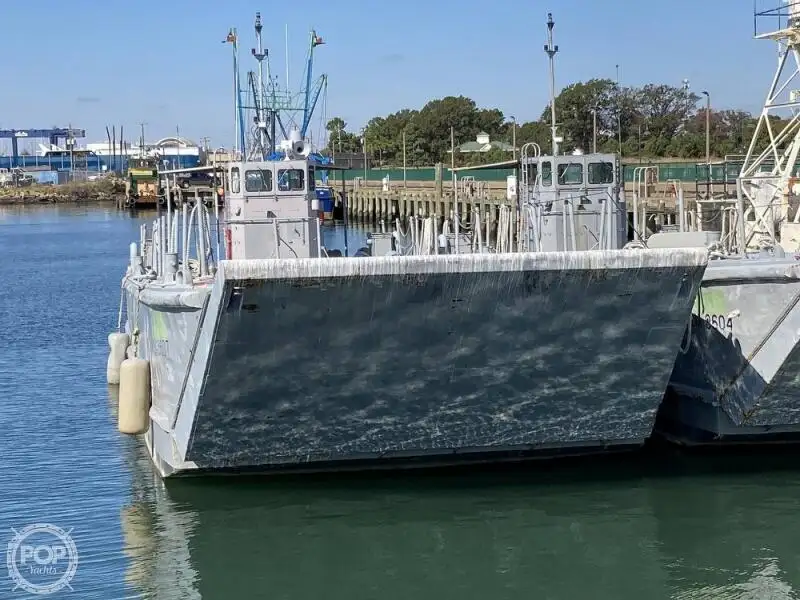 Landing Craft, Tank ရောင်းချရန်အတွက်