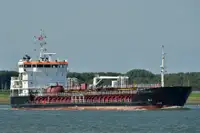 Oil/Chemical tanker ရောင်းရန်