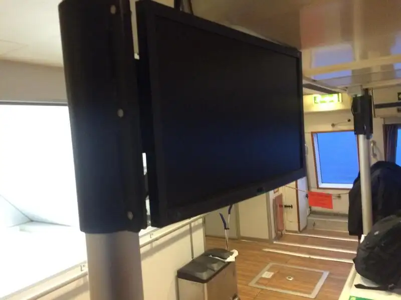 ခရုဇ်သင်္ဘော ရောင်းချရန်အတွက်