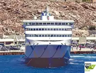 Ro-Ro ship ရောင်းရန်