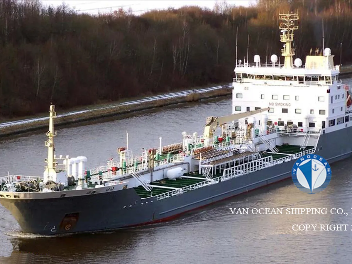 ဆီ/ဓာတ်ရည်သယ်သင်္ဘော ရောင်းချရန်အတွက်