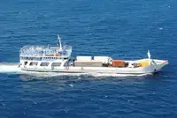 Ro-Ro ship ရောင်းရန်