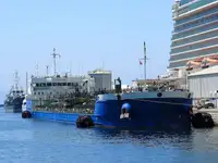 Oil/Chemical tanker ရောင်းရန်