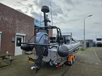 ခိုင်မာသော လေဖြင့် ဖြည့်သွင်းထားသော သင်္ဘော ရောင်းချရန်အတွက်