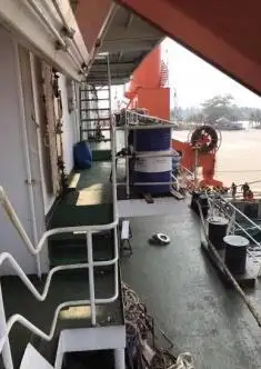 Landing Craft, Tank ရောင်းချရန်အတွက်